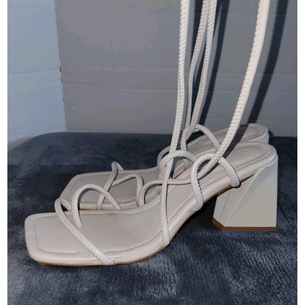 Schutz Womens Fernanda Ivory Strappy Heeled Sandals Sz 8.5 B Square Toe Lace Up‎